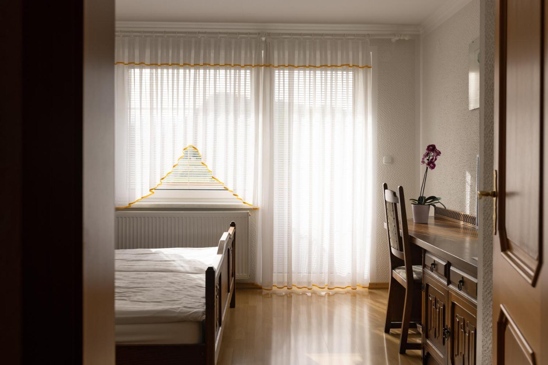 Gostisce Pri Dveh Petelinih Hotel Bled Cameră foto