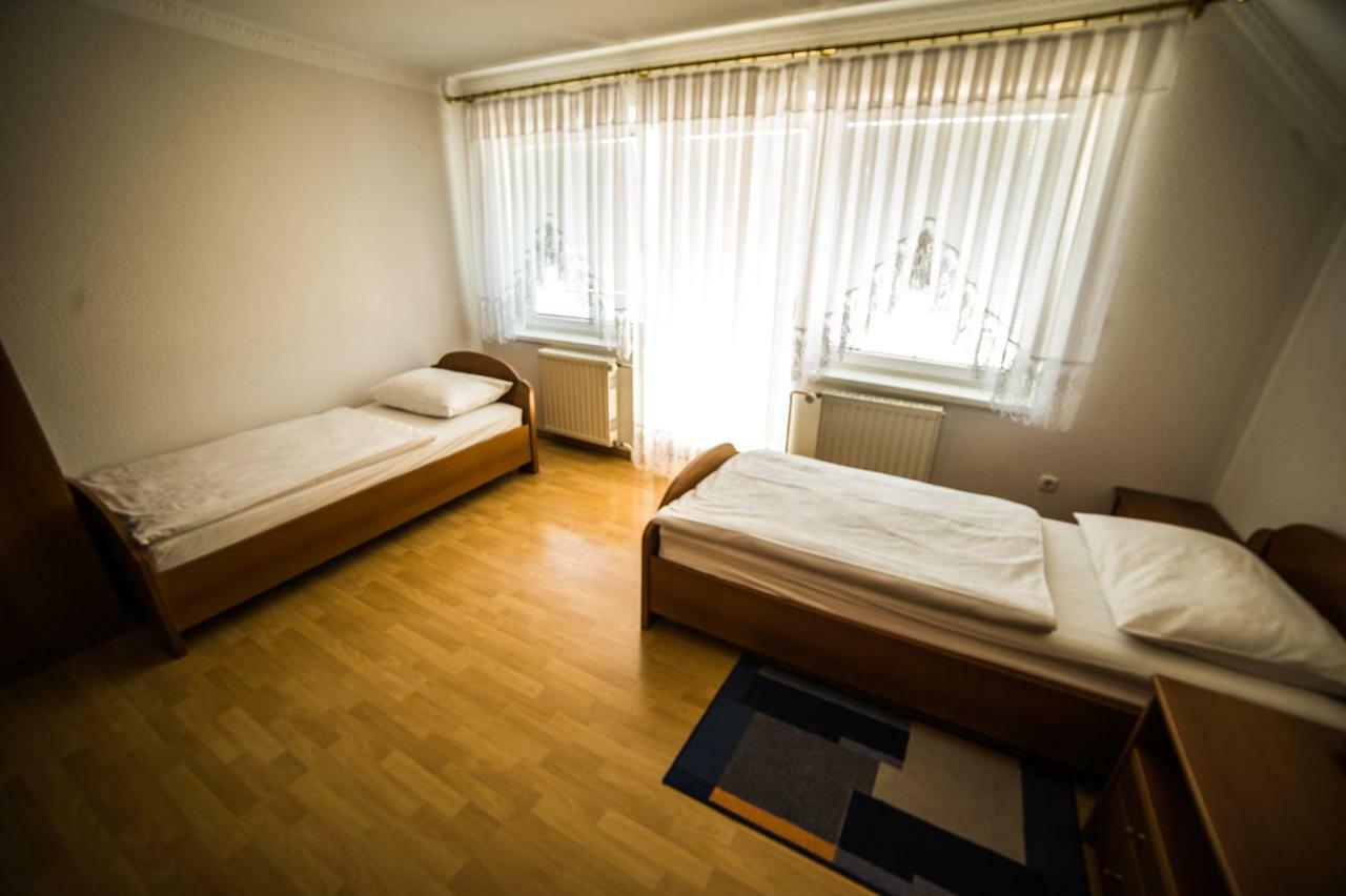 Gostisce Pri Dveh Petelinih Hotel Bled Exterior foto